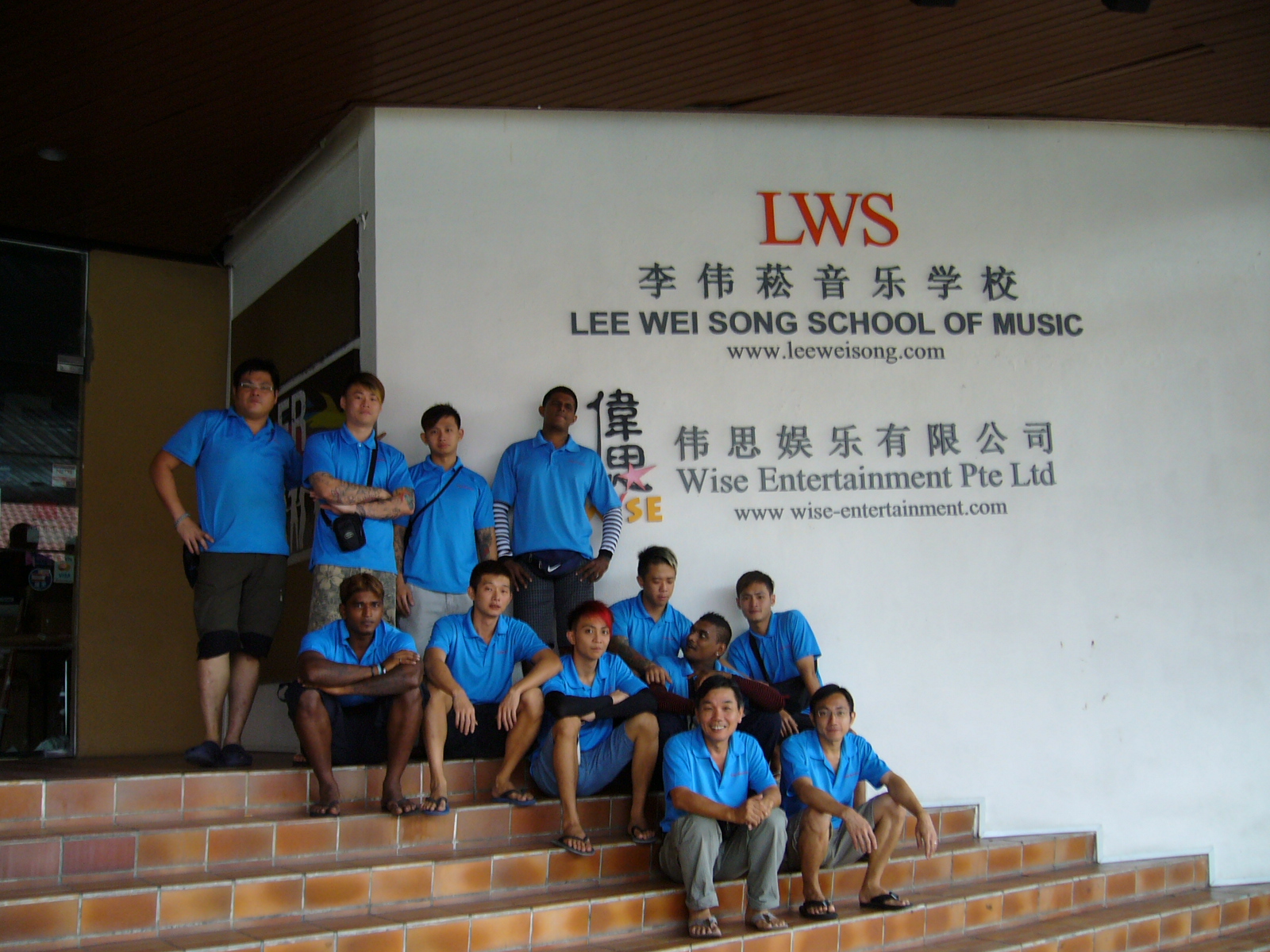 LEE WEI SONG MOVING 27 Oct 2010