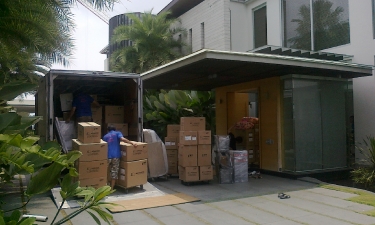 Moving House from Garlick Avenue to Sentosa Cove Drive 10 Sep 11